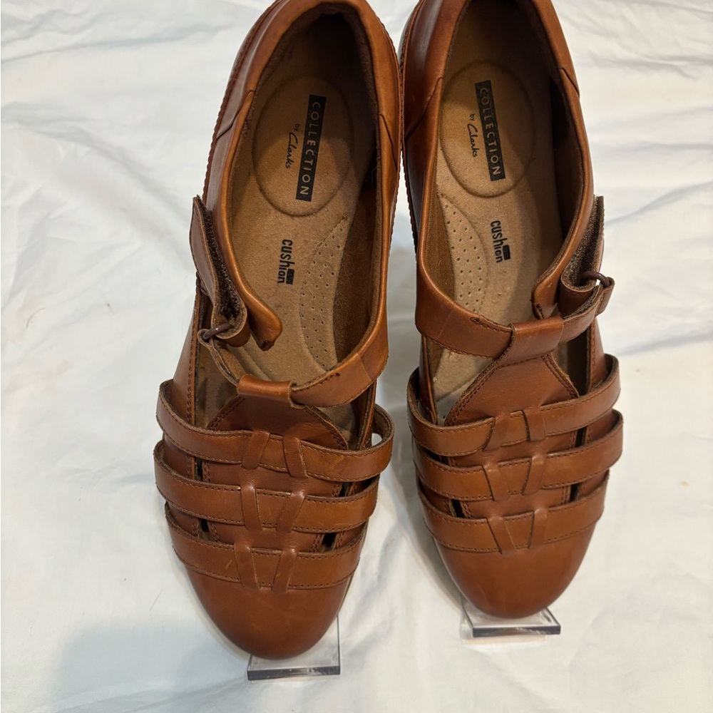 Clark Collection BrownLeather Fisherman Style Shoe Sz 11 NWOB